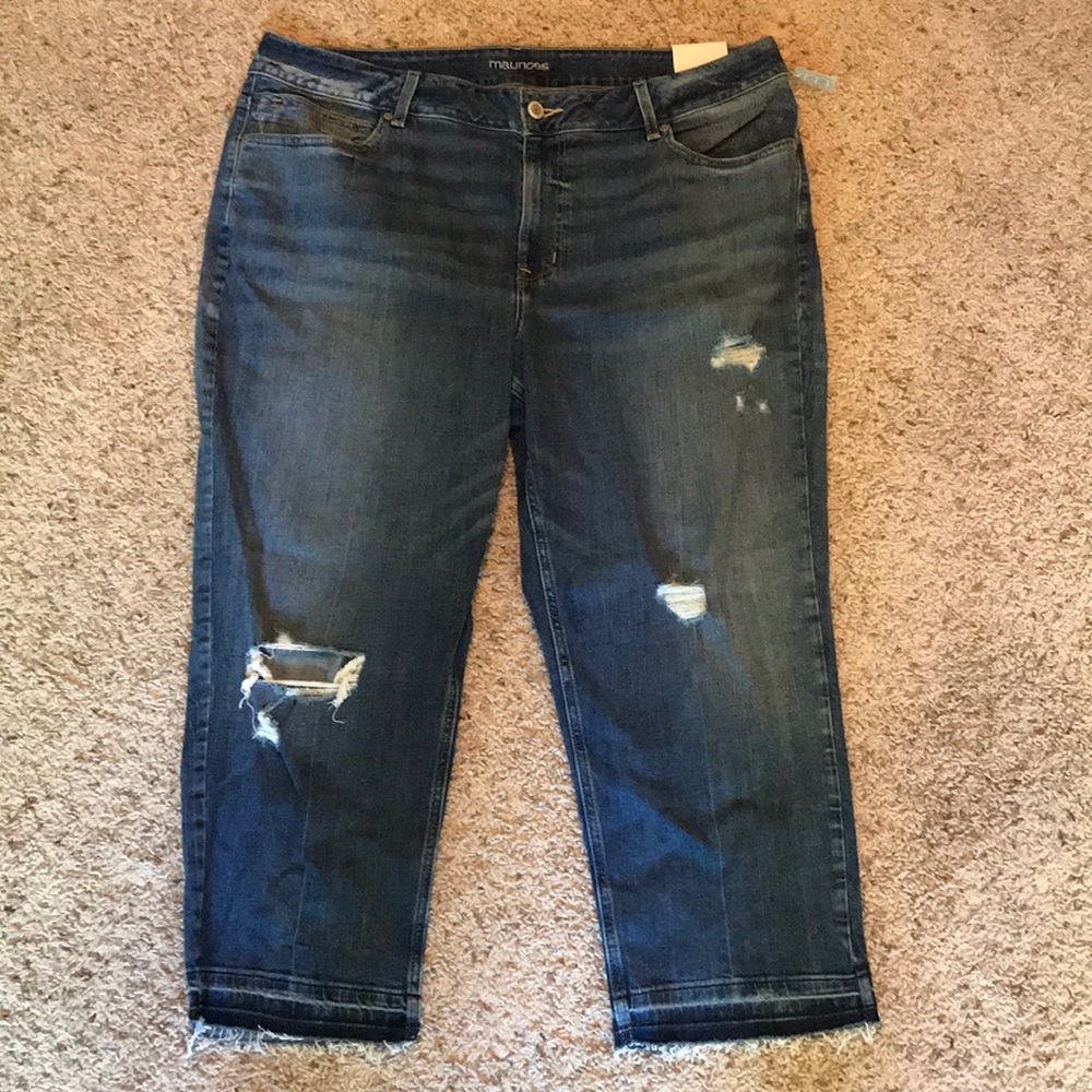 NWT- Maurices Boyfriend Crop Jean- size 22w